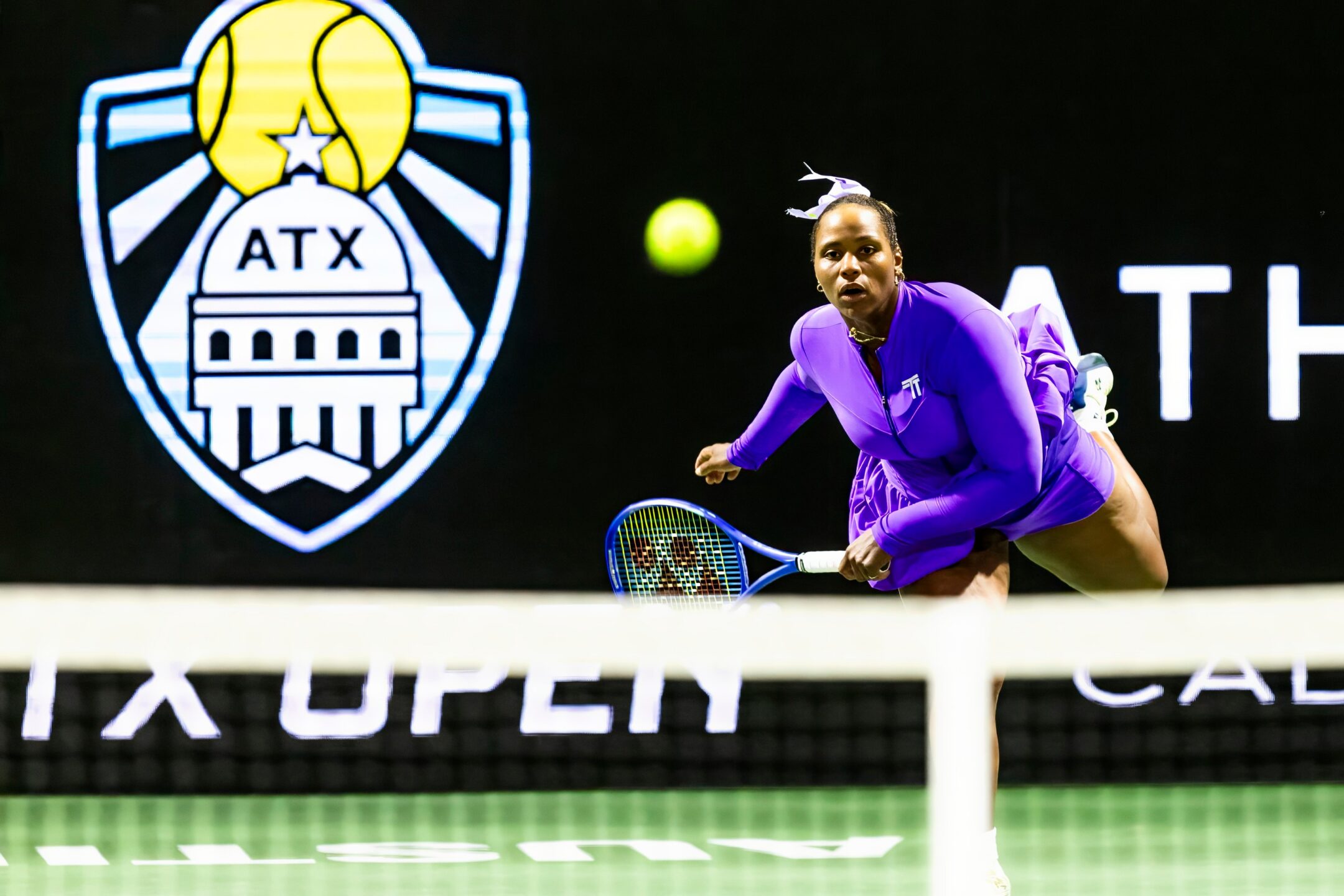 1-T. Townsend v L. Fruhvirtova – Center Court15_medium