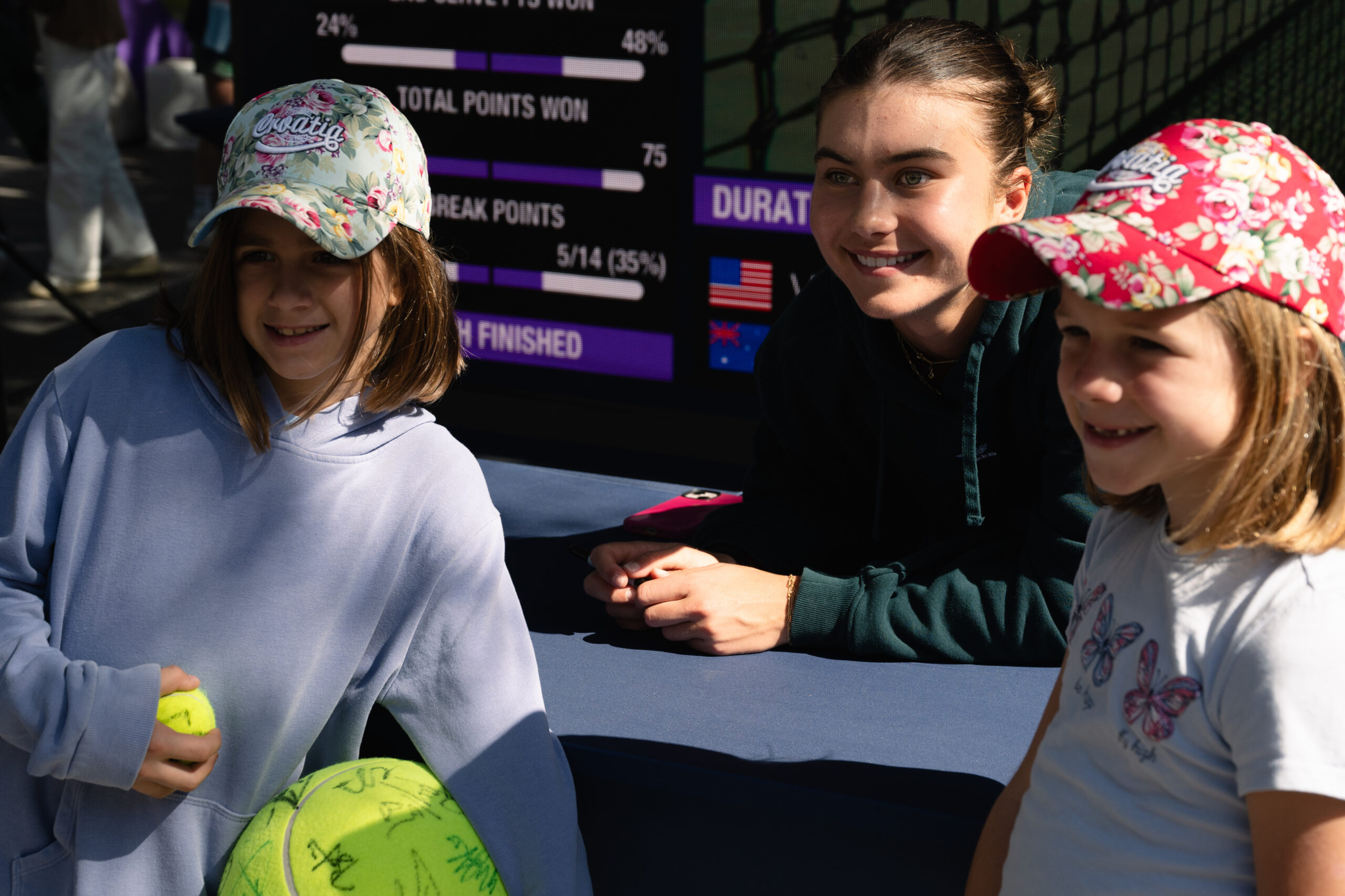 I.Jovic-Autographs_ATX_open_2026_02_24_EGN-8019