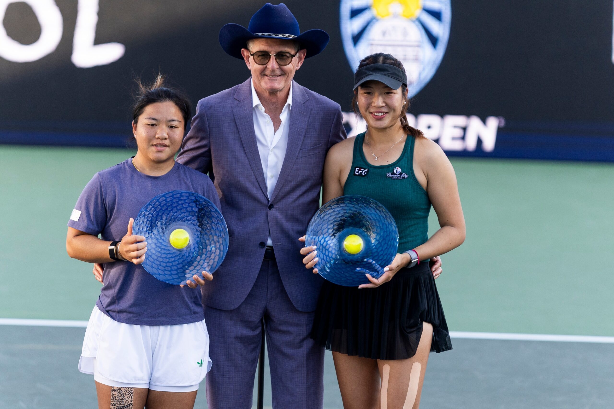 S. Hunter_T. Townsend v E. Chong_E. Liang38_medium