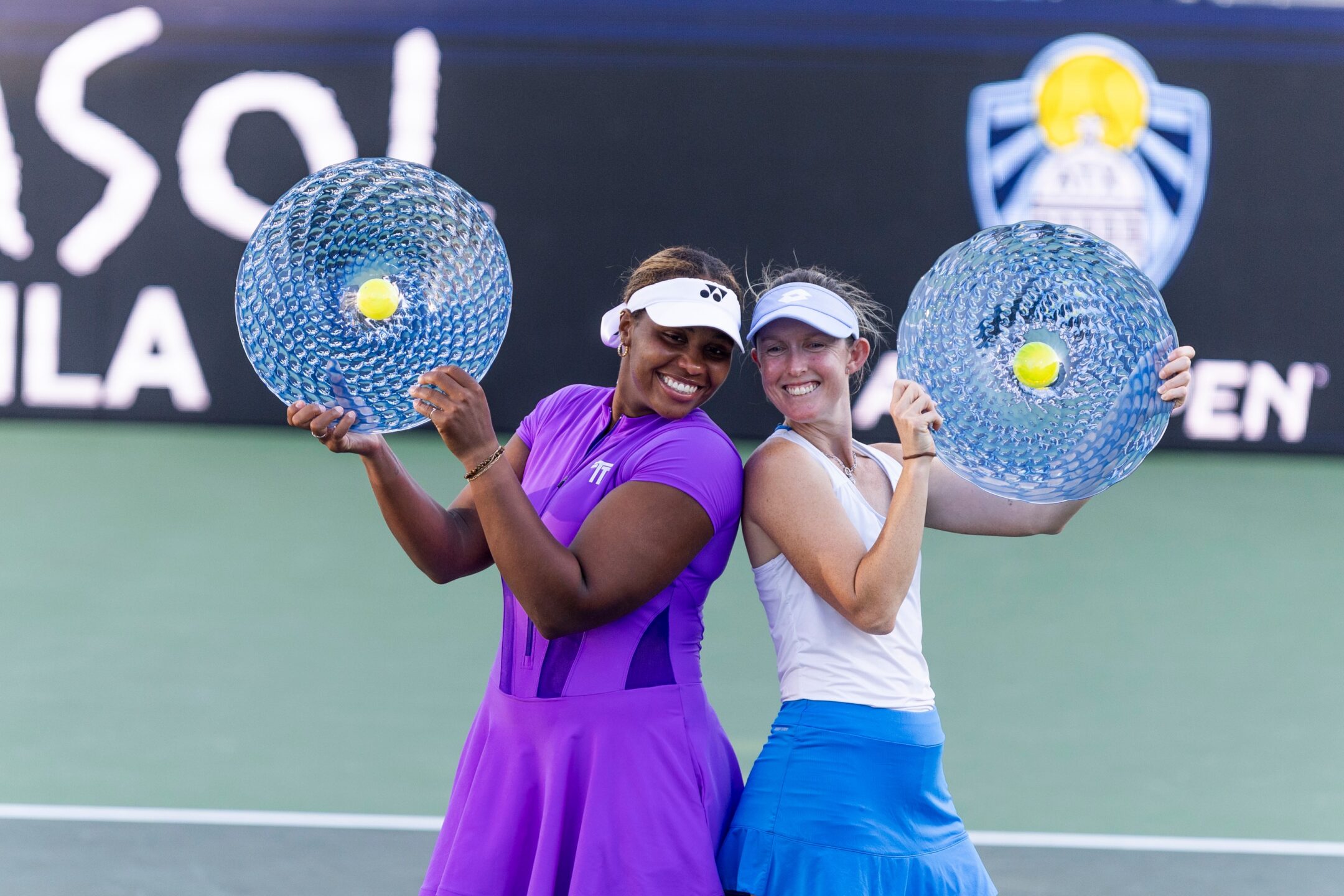 S. Hunter_T. Townsend v E. Chong_E. Liang44_medium